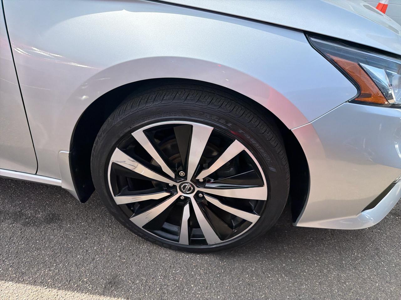 Nissan Altima 2.5 SR AWD Sedan 2019