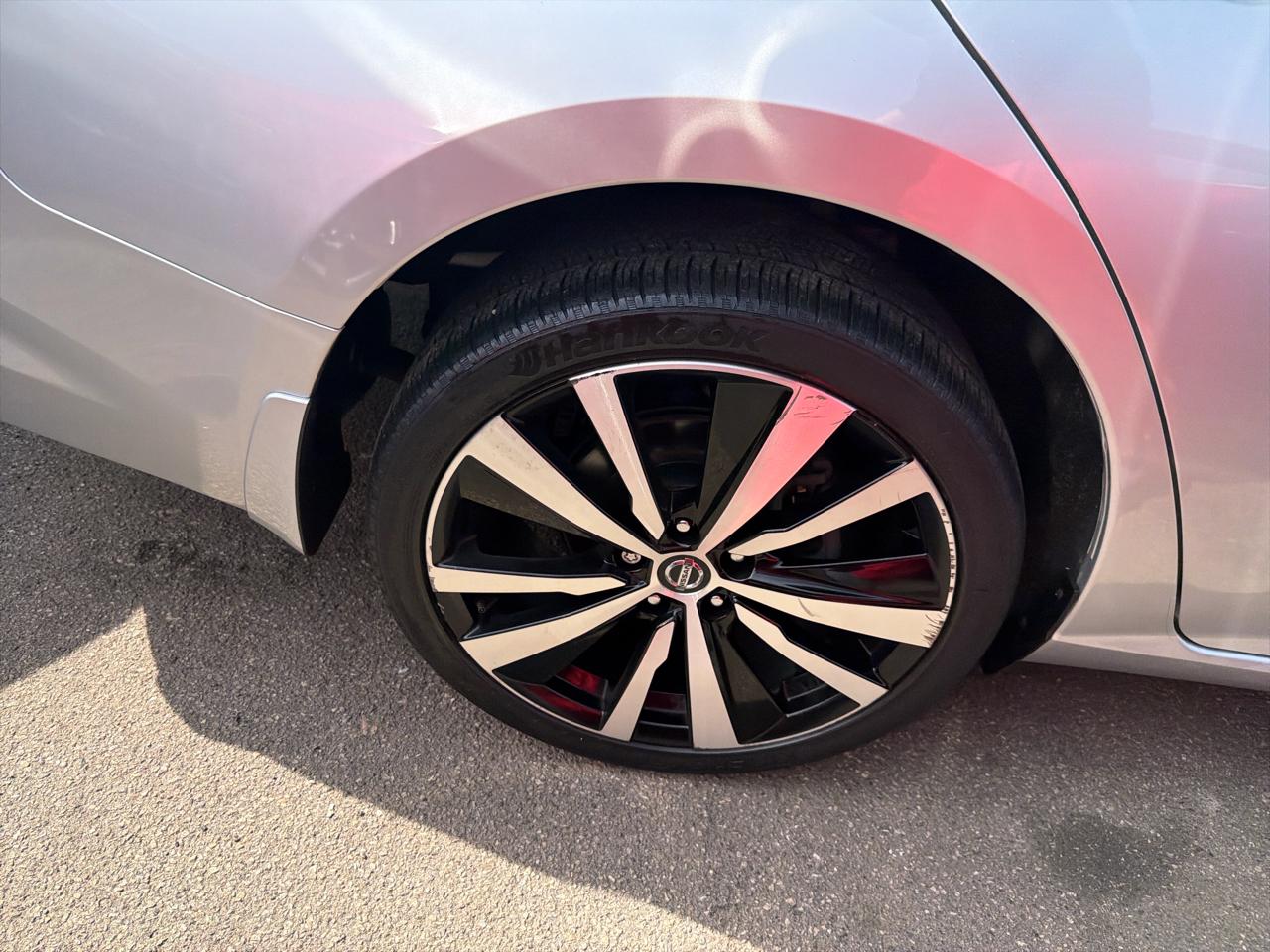 Nissan Altima 2.5 SR AWD Sedan 2019