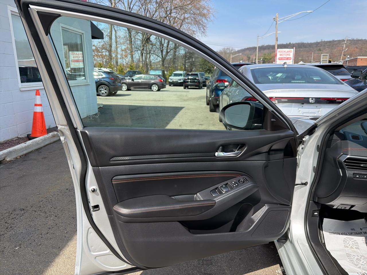 Nissan Altima 2.5 SR AWD Sedan 2019