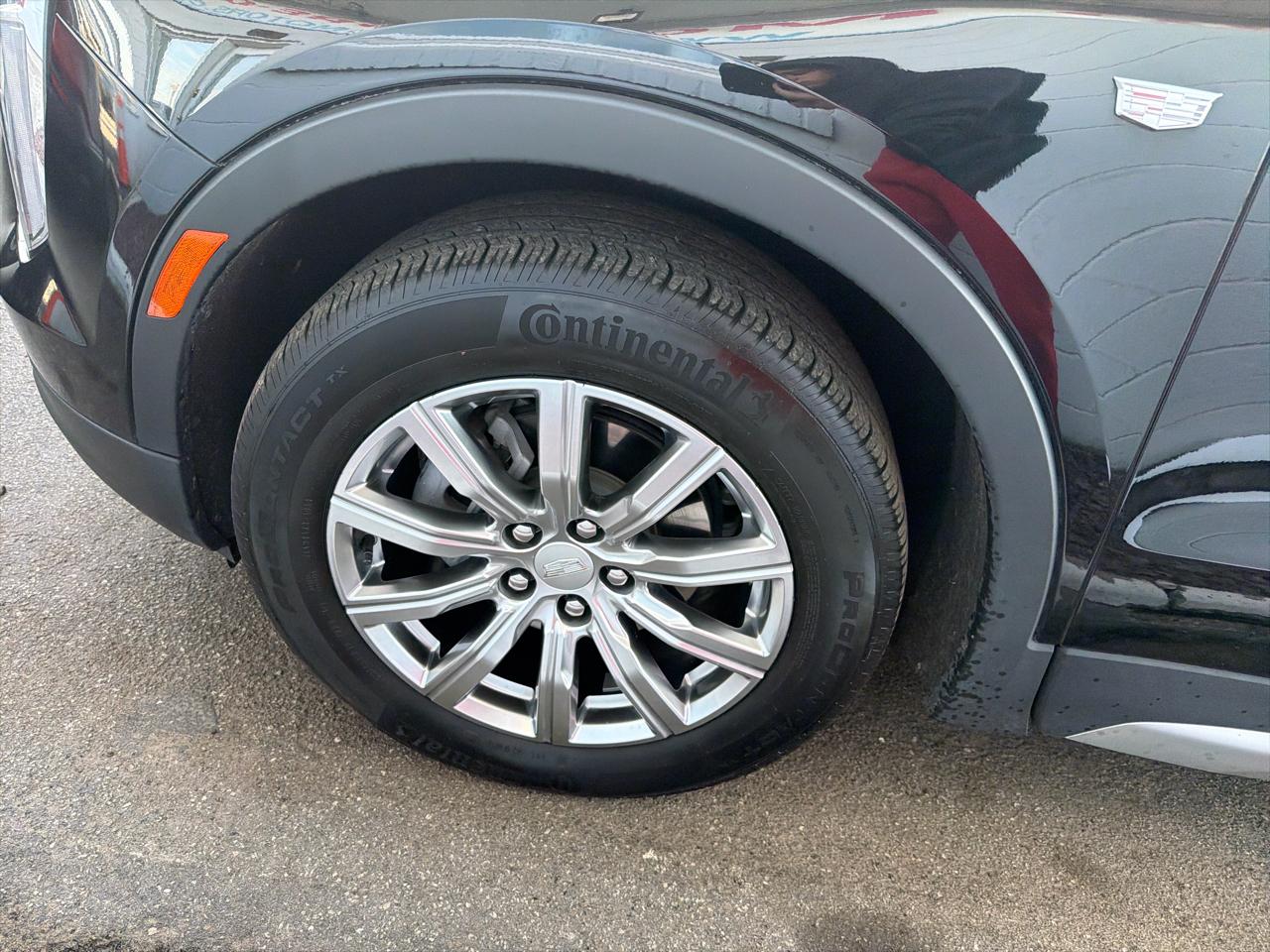 Cadillac XT4 AWD 4dr Premium Luxury 2022