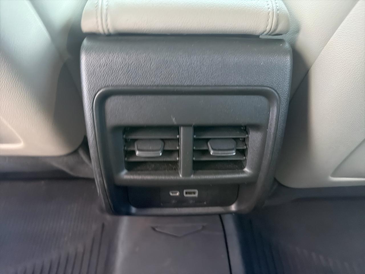 Cadillac XT4 AWD 4dr Premium Luxury 2022