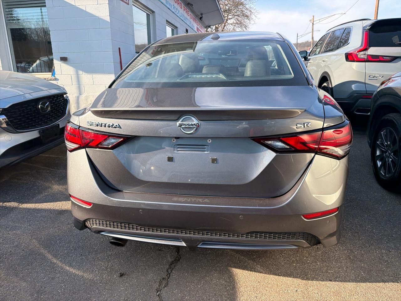 Nissan Sentra SR CVT 2020