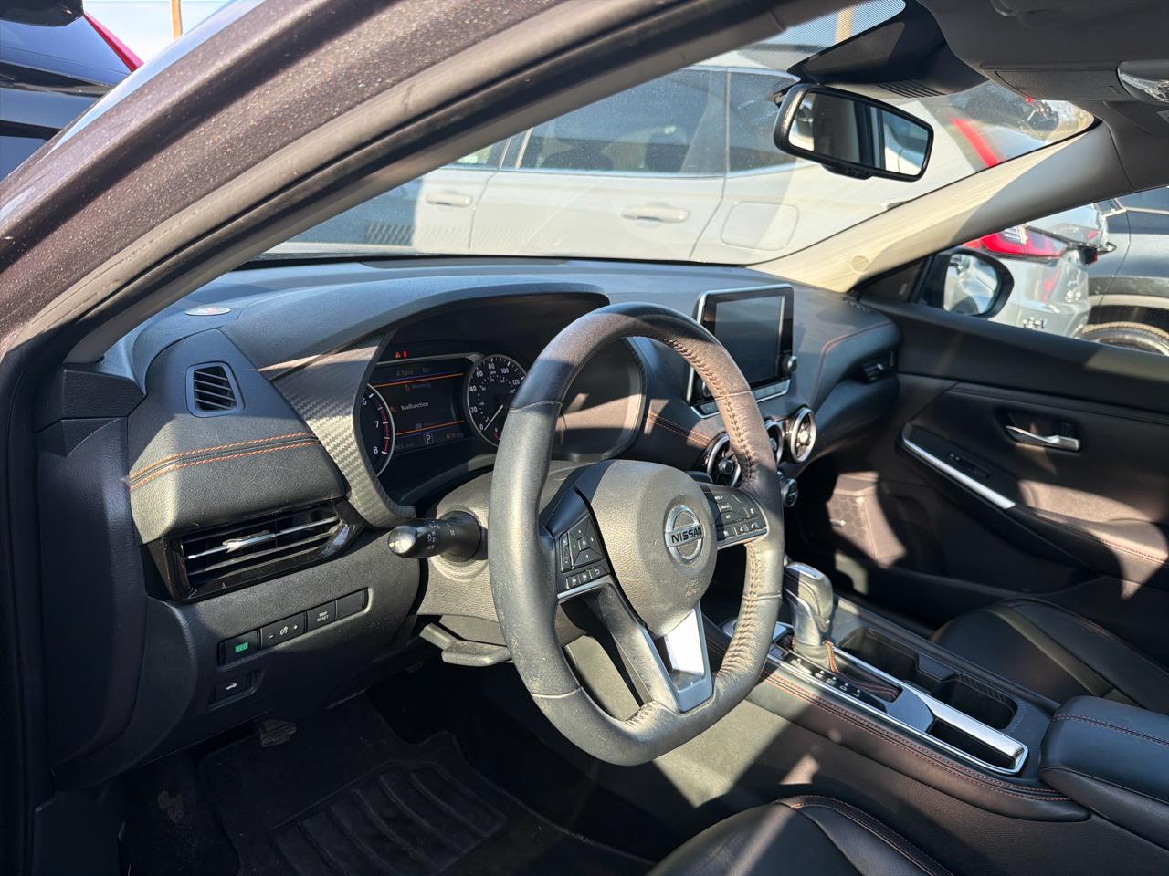 Nissan Sentra SR CVT 2020