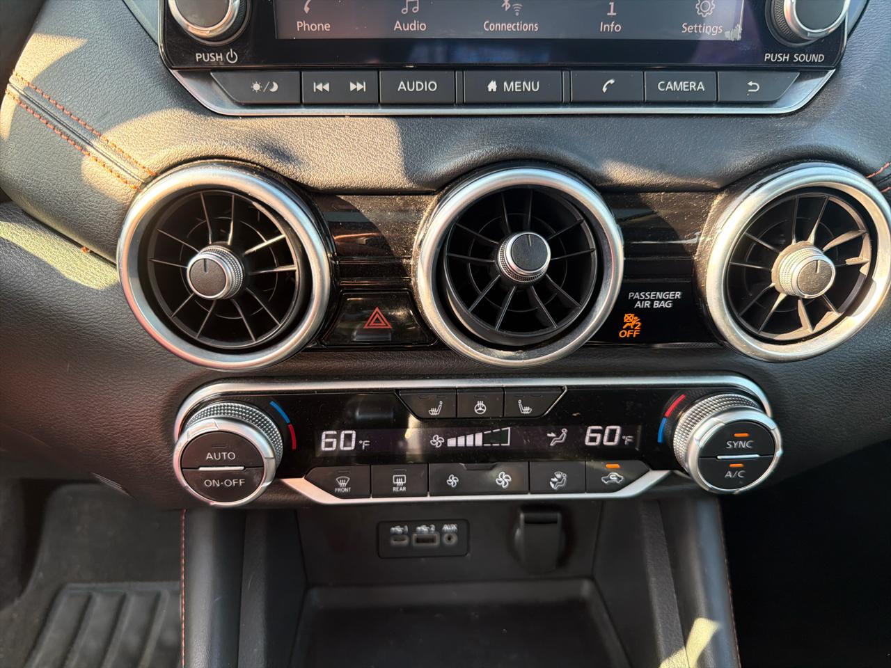 Nissan Sentra SR CVT 2020