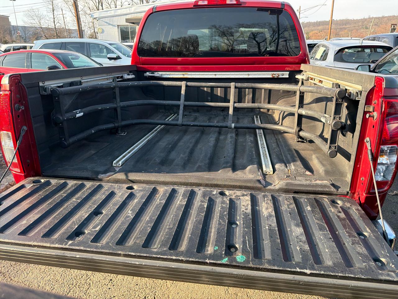 Suzuki Equator 4WD Crew Cab V6 Auto RMZ-4 2012