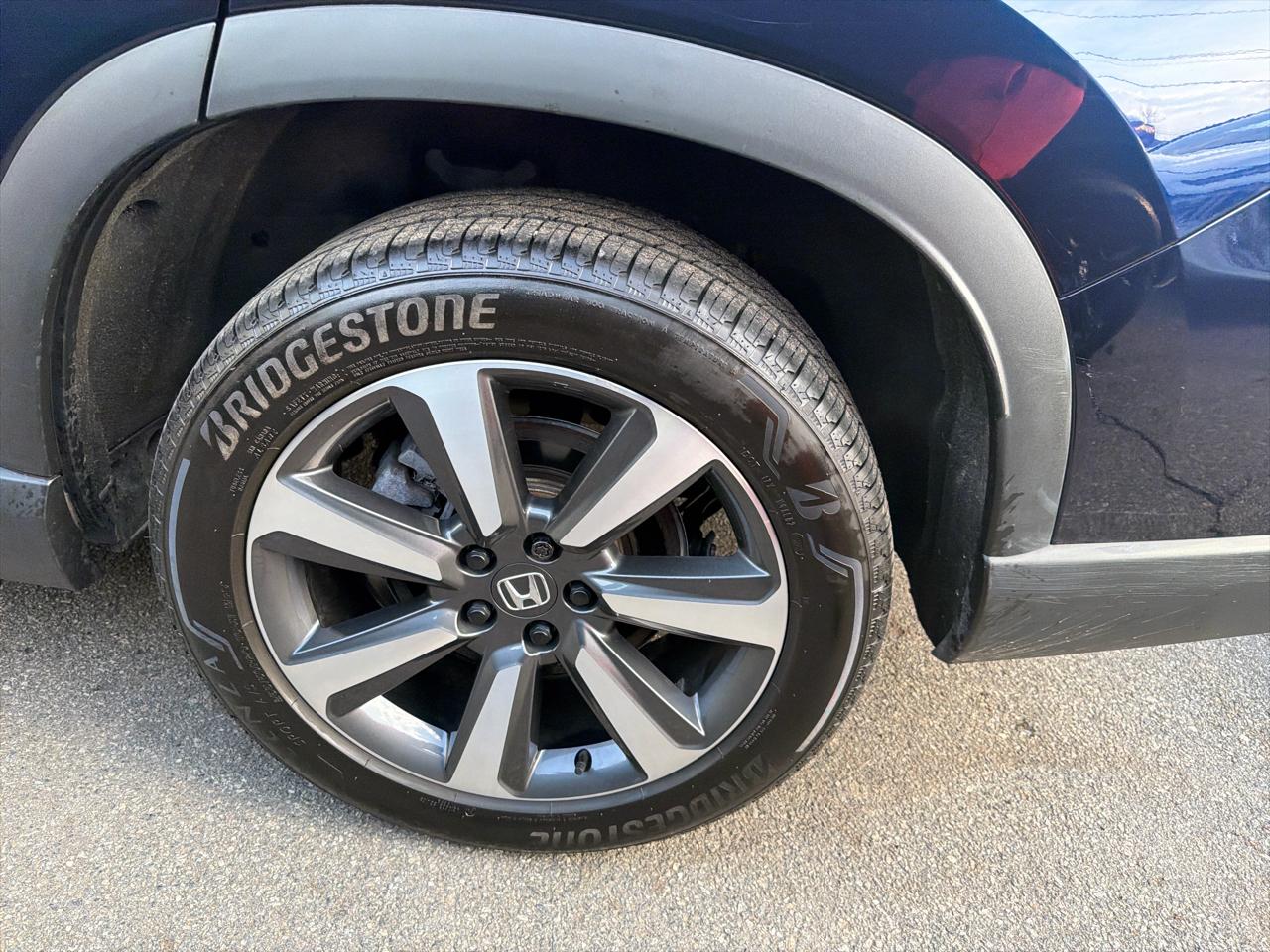 Honda Pilot Touring AWD 2023