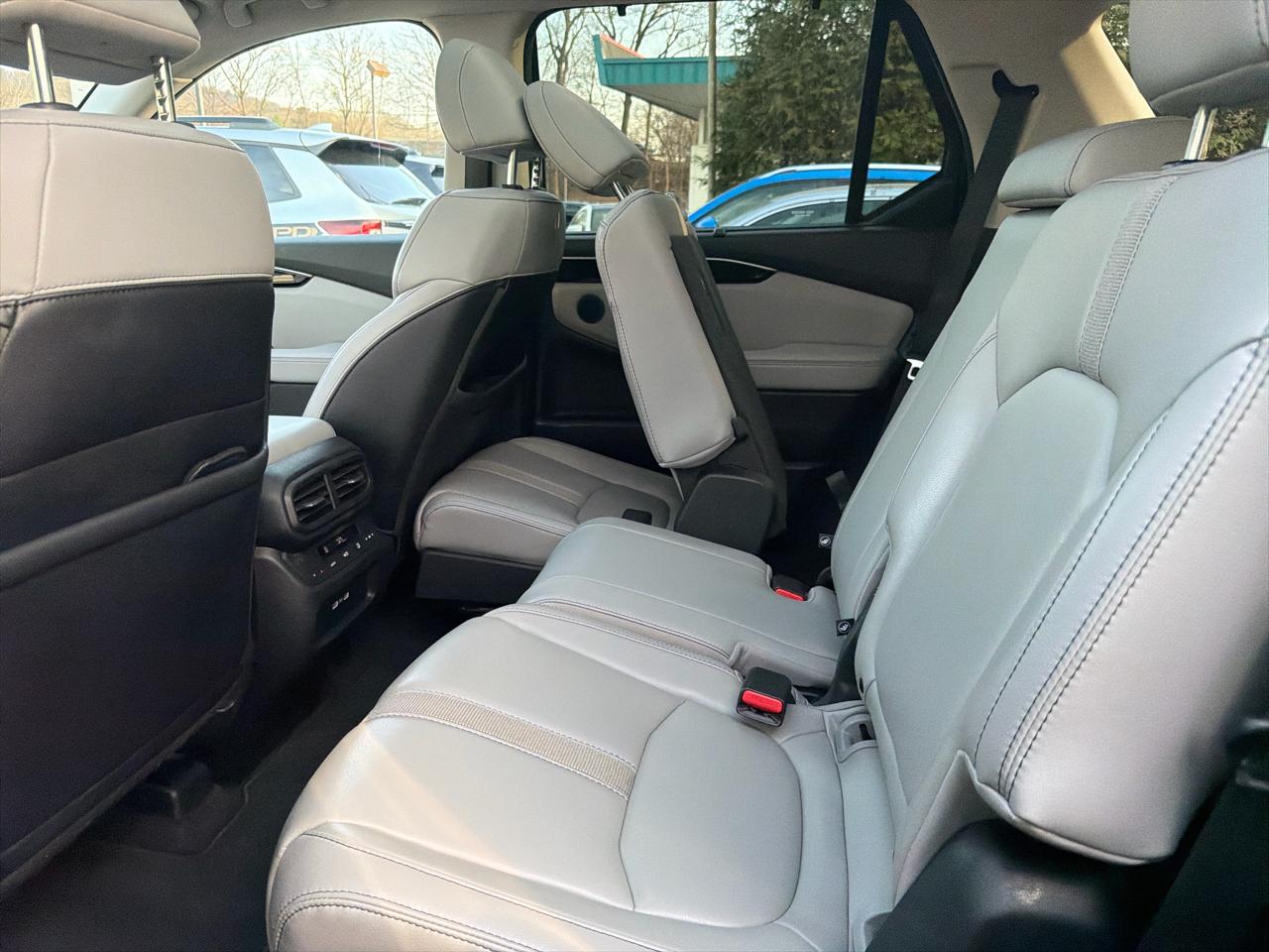 Honda Pilot Touring AWD 2023