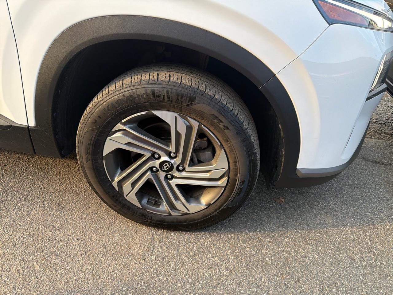 Hyundai Santa Fe SEL AWD 2023