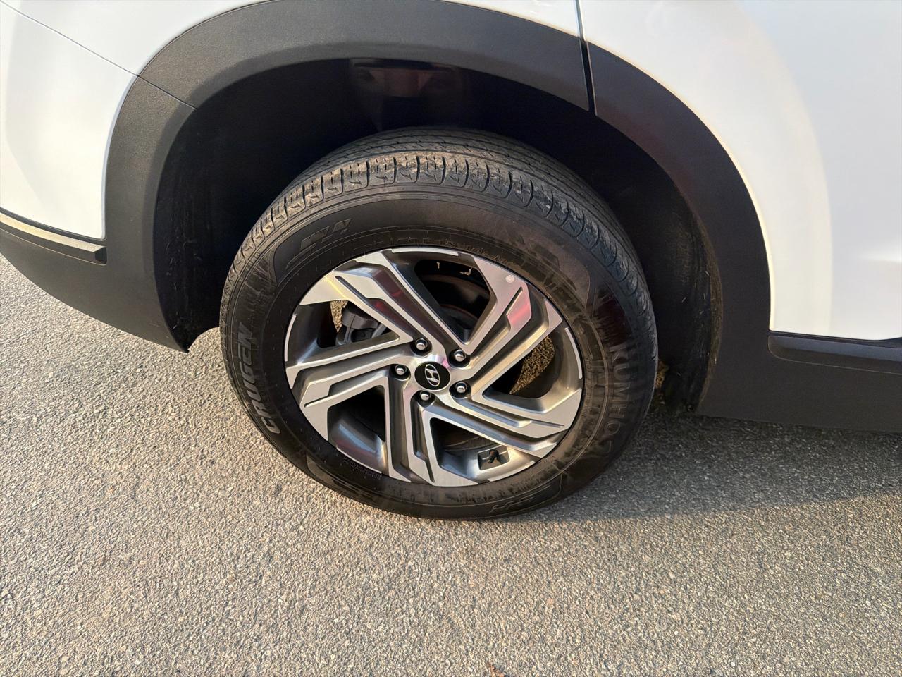 Hyundai Santa Fe SEL AWD 2023