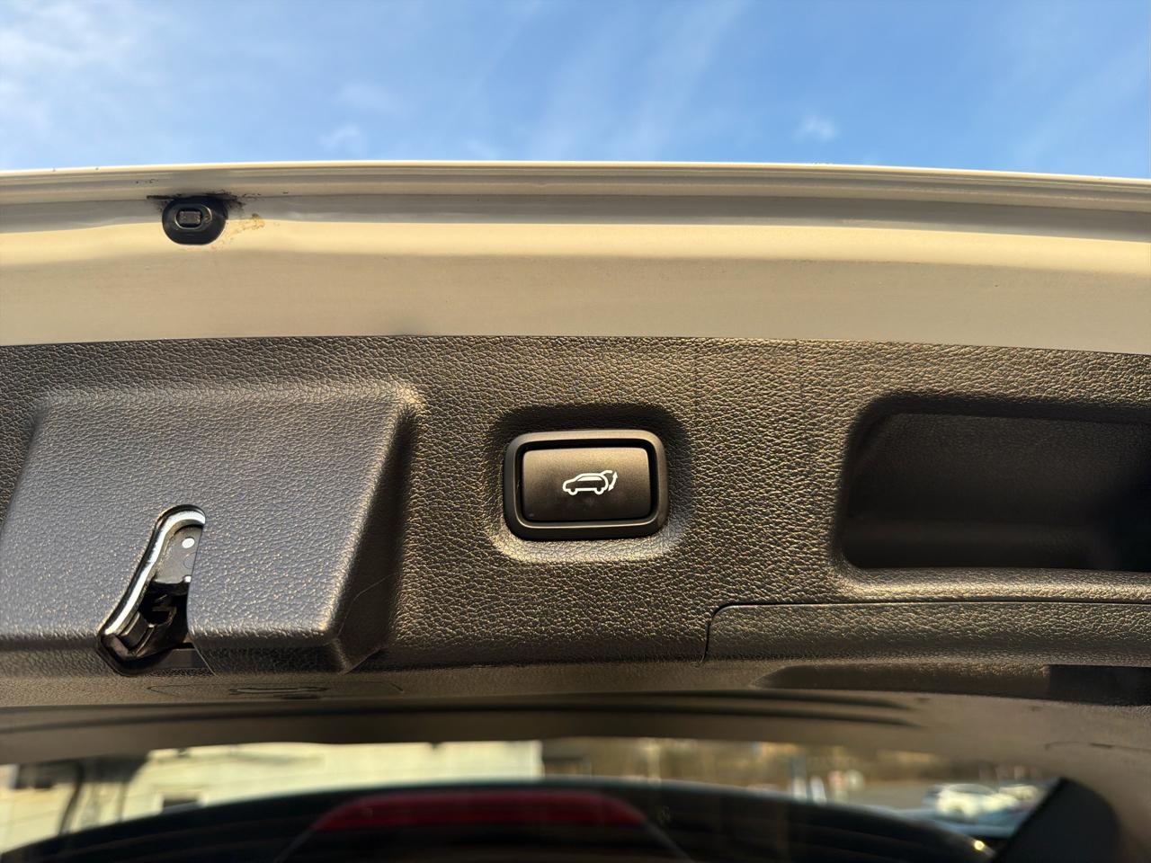 Hyundai Santa Fe SEL AWD 2023