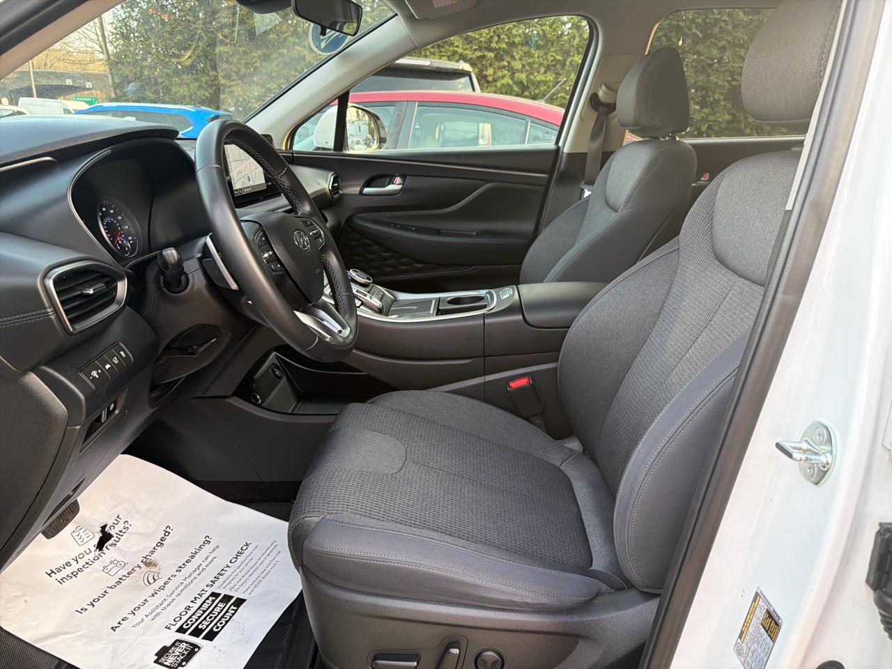 Hyundai Santa Fe SEL AWD 2023