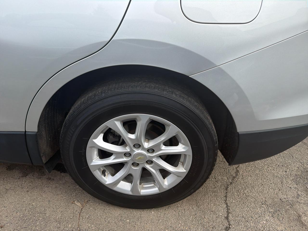 Chevrolet Equinox AWD 4dr LT w/1LT 2019