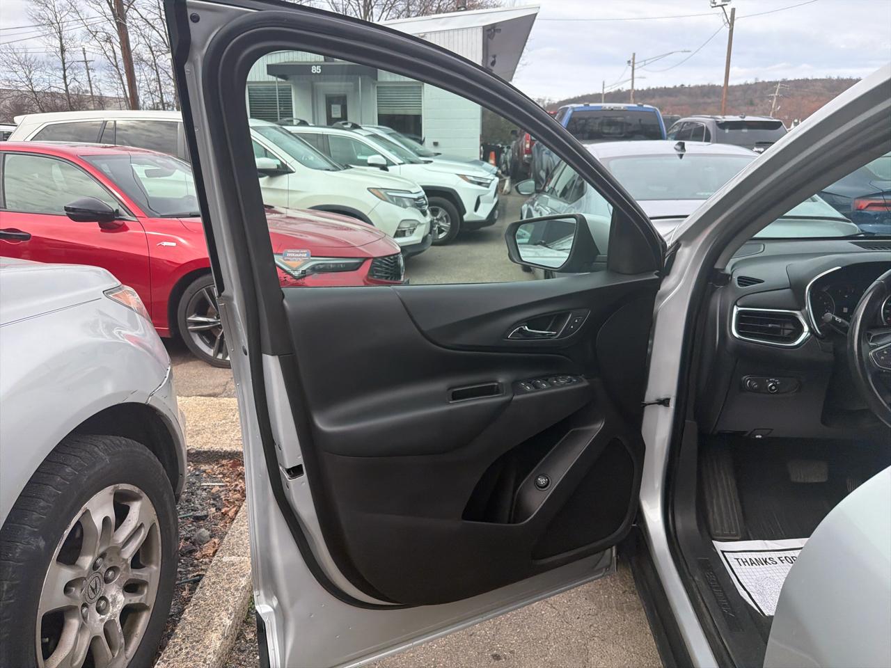 Chevrolet Equinox AWD 4dr LT w/1LT 2019