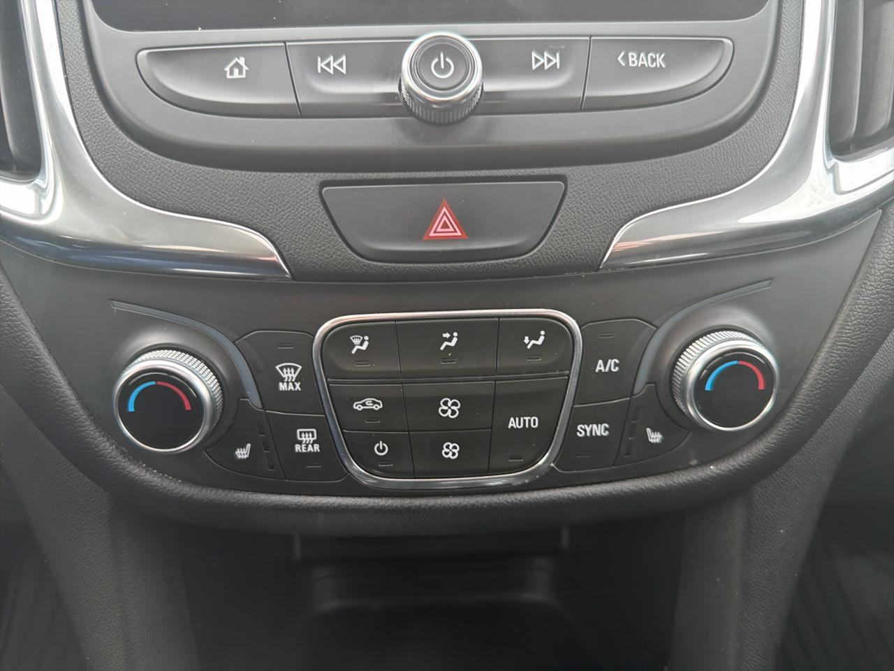 Chevrolet Equinox AWD 4dr LT w/1LT 2019