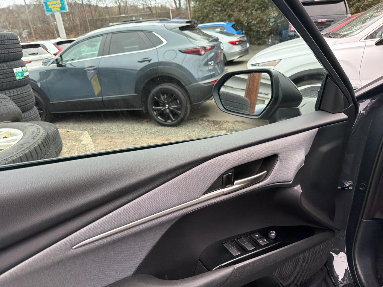 Toyota Camry LE 2025