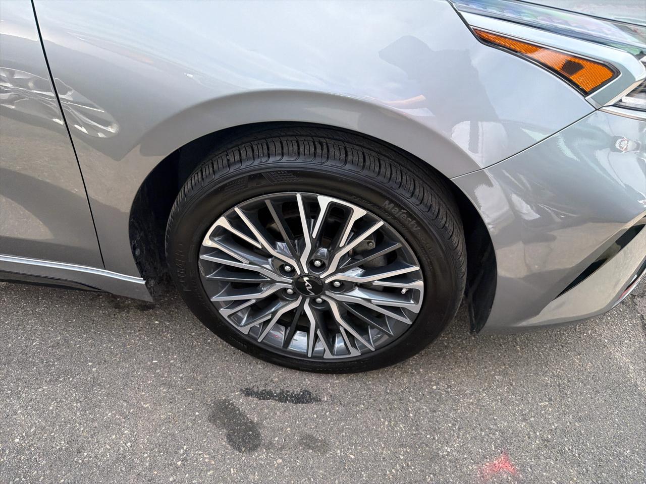 Kia Forte GT-Line IVT 2023