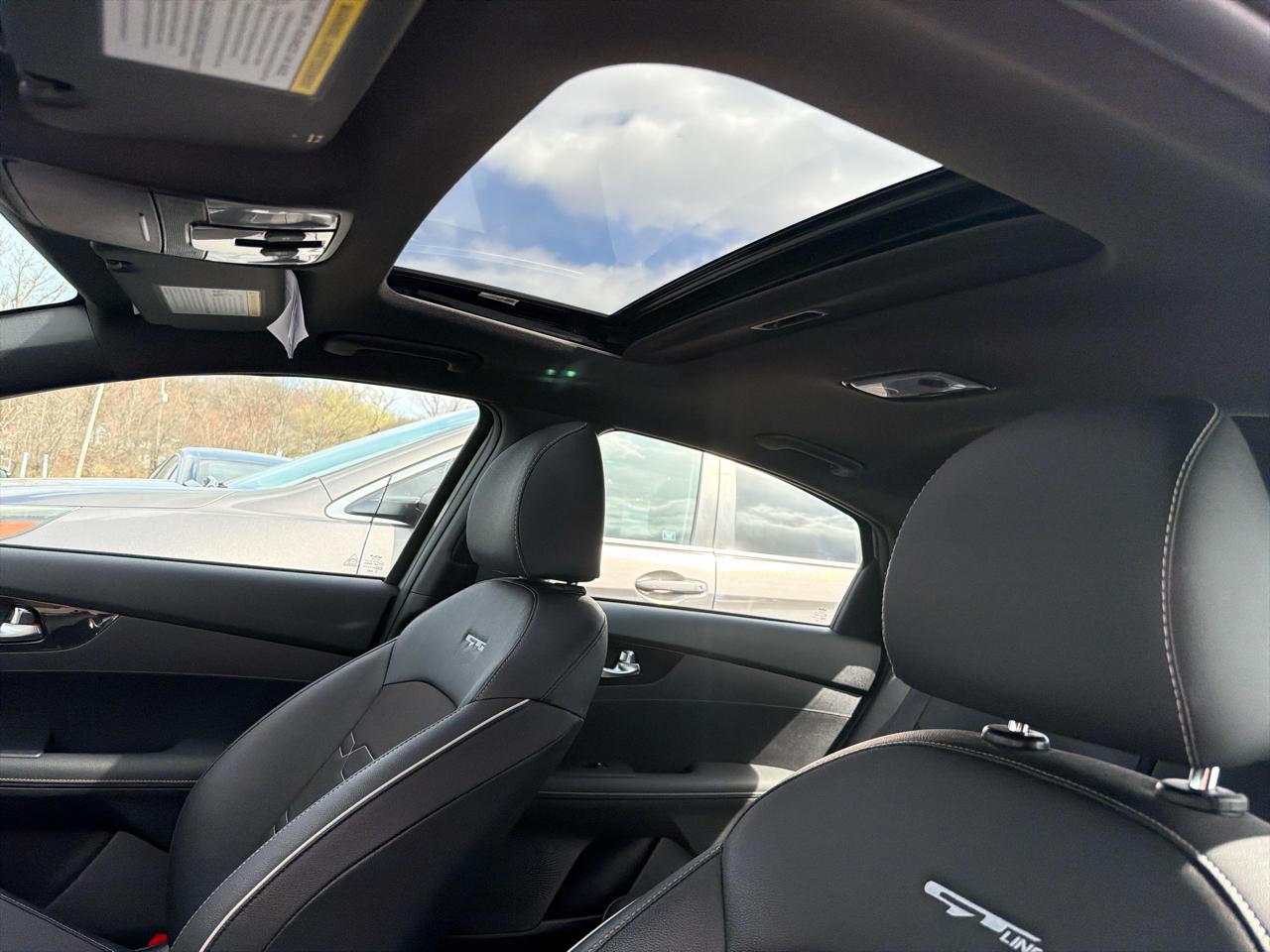 Kia Forte GT-Line IVT 2023