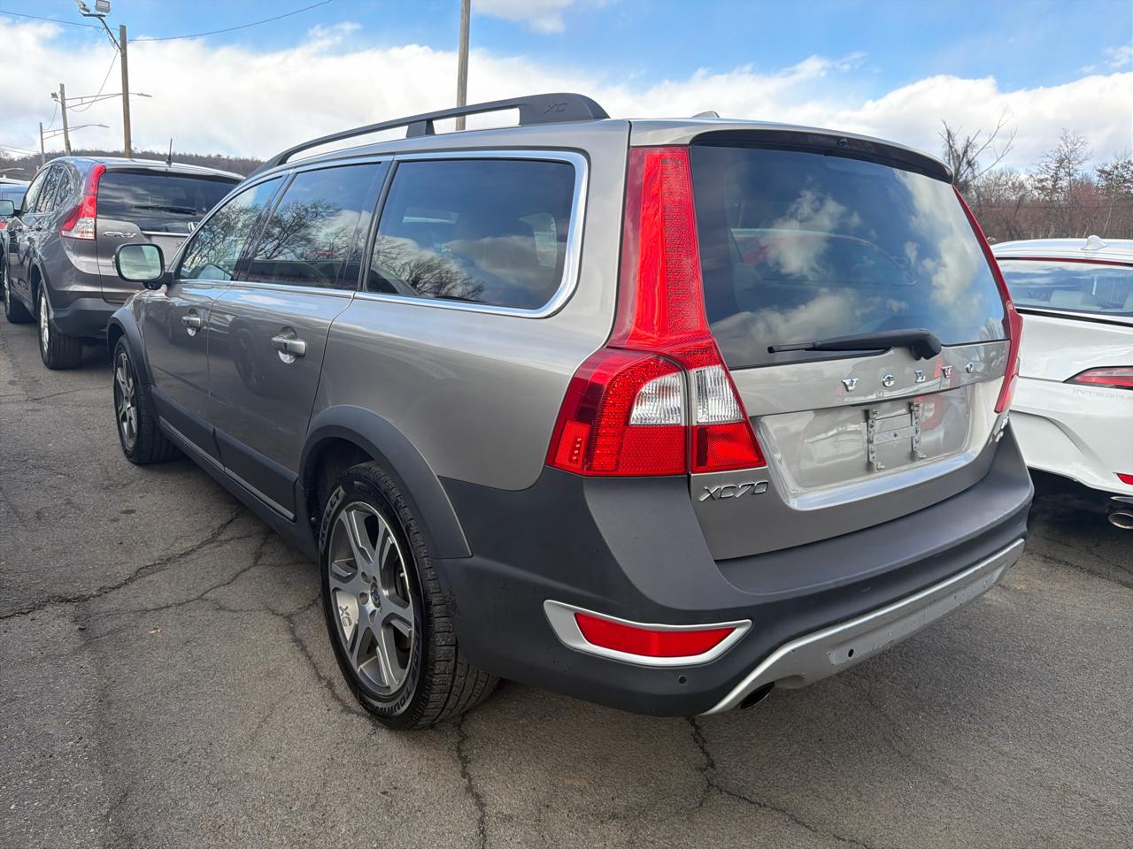 Volvo XC70 AWD 4dr Wgn 3.0L T6 2012