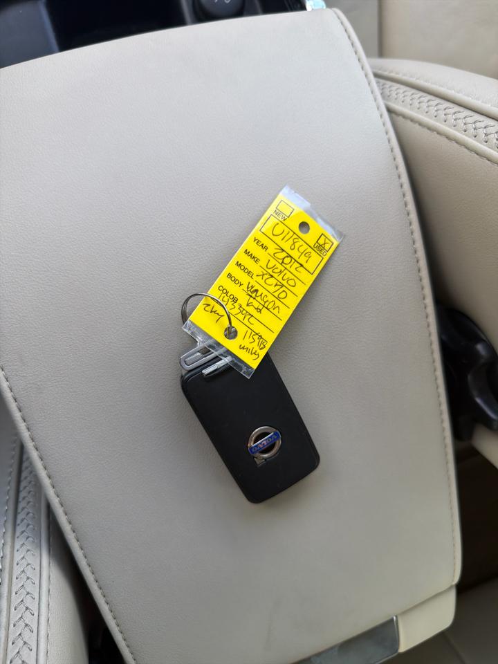 Volvo XC70 AWD 4dr Wgn 3.0L T6 2012