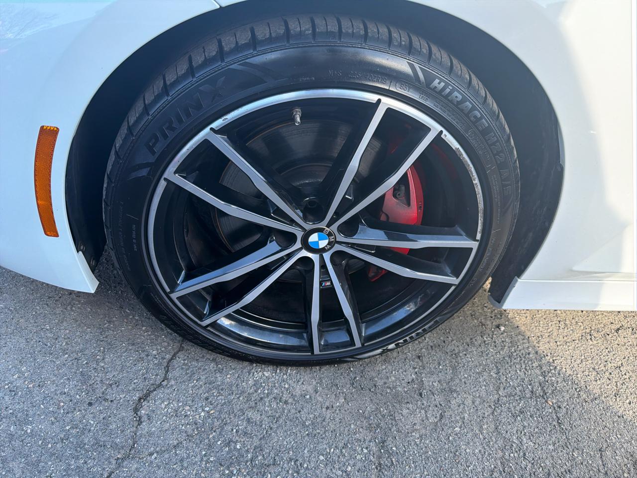 BMW 3 Series 330i xDrive Sedan 2023