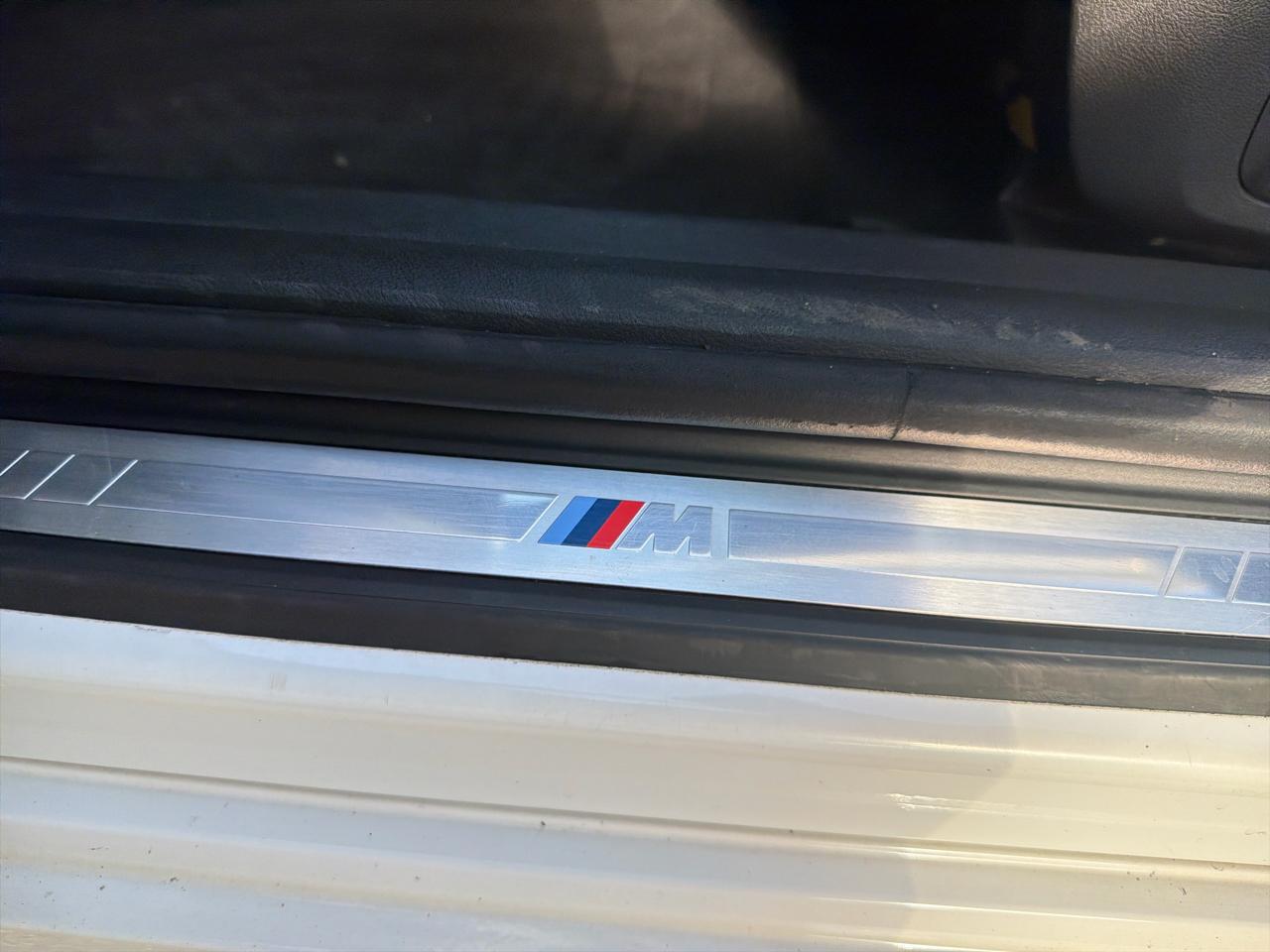 BMW 3 Series 330i xDrive Sedan 2023