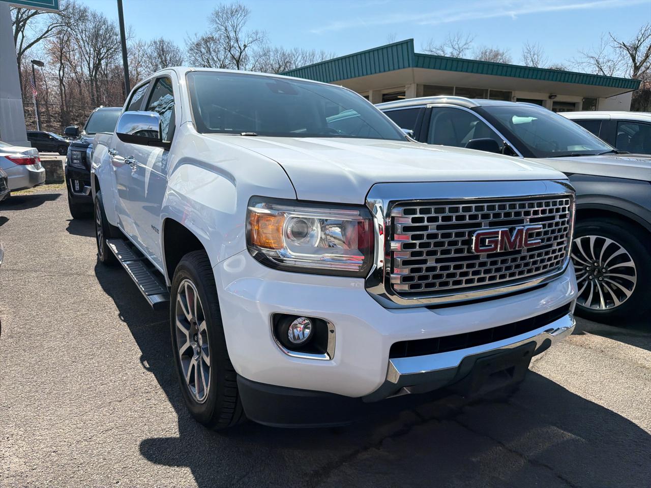 GMC Canyon 4WD Crew Cab 128.3" Denali 2018