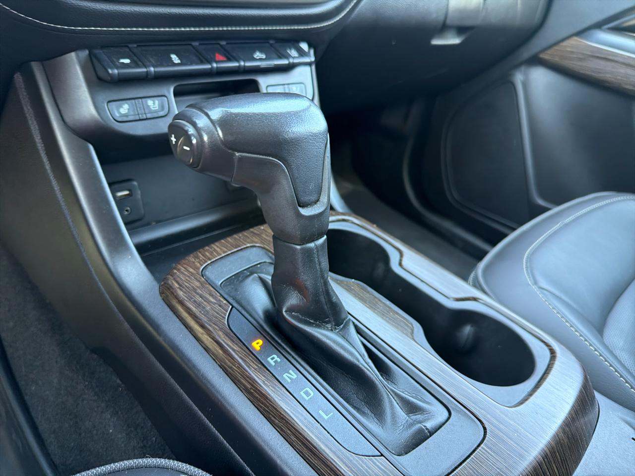 GMC Canyon 4WD Crew Cab 128.3" Denali 2018