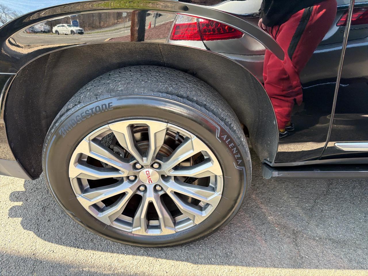 GMC Yukon XL 4WD 4dr Denali 2021