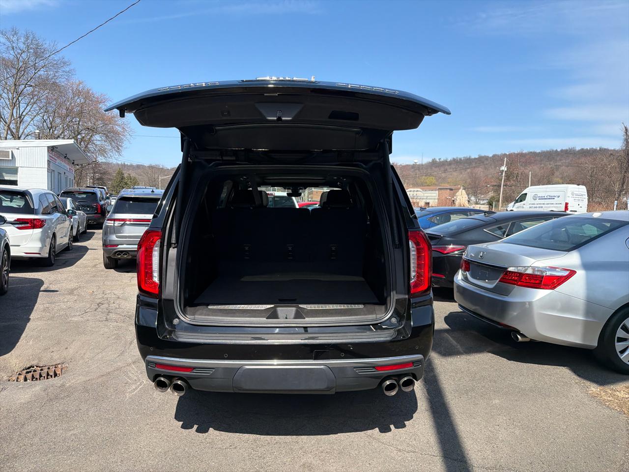 GMC Yukon XL 4WD 4dr Denali 2021