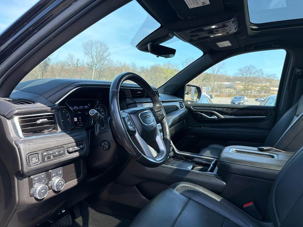 GMC Yukon XL 4WD 4dr Denali 2021