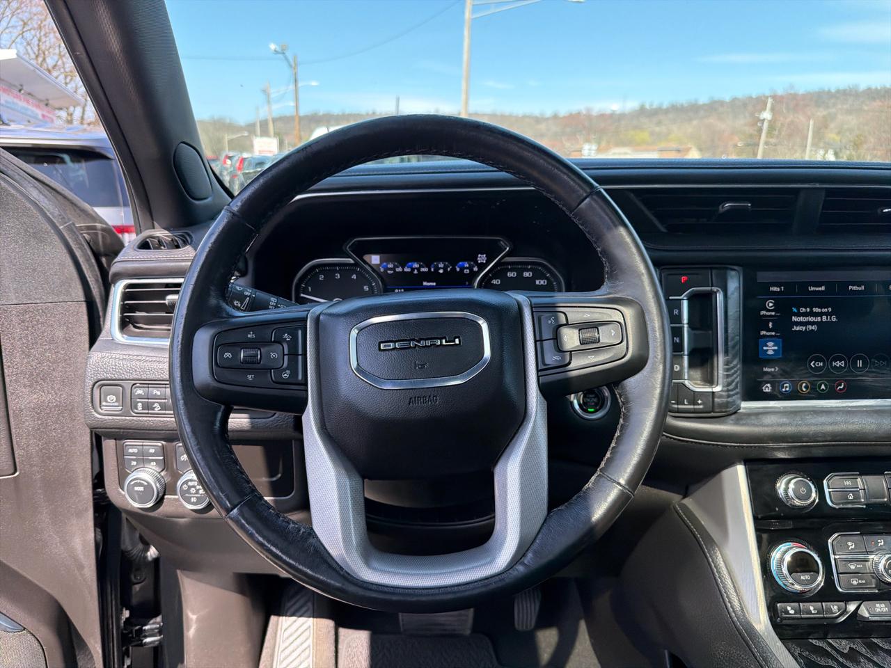 GMC Yukon XL 4WD 4dr Denali 2021