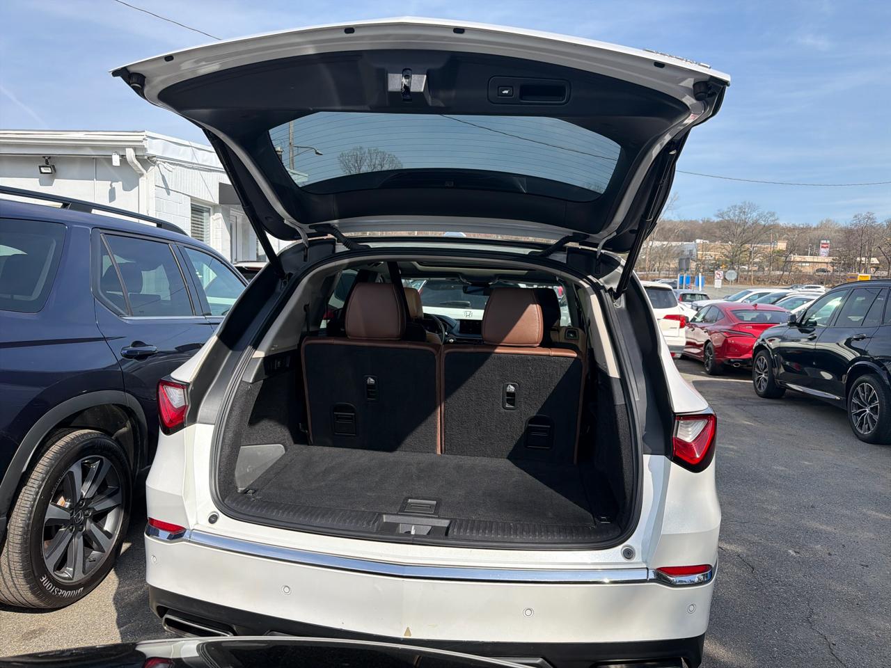 Acura MDX SH-AWD w/Technology Package 2023