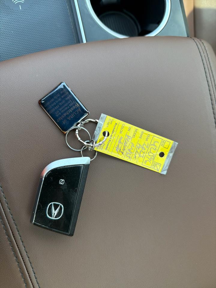 Acura MDX SH-AWD w/Technology Package 2023