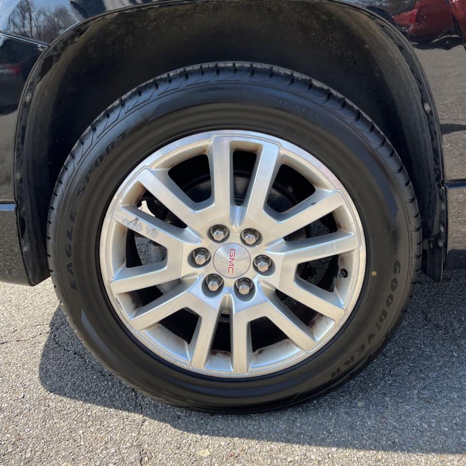 GMC Acadia AWD 4dr Denali 2016