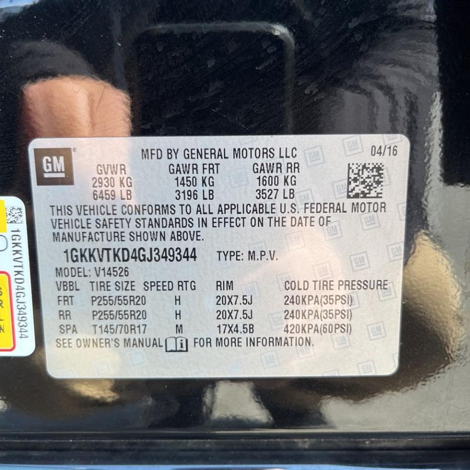 GMC Acadia AWD 4dr Denali 2016