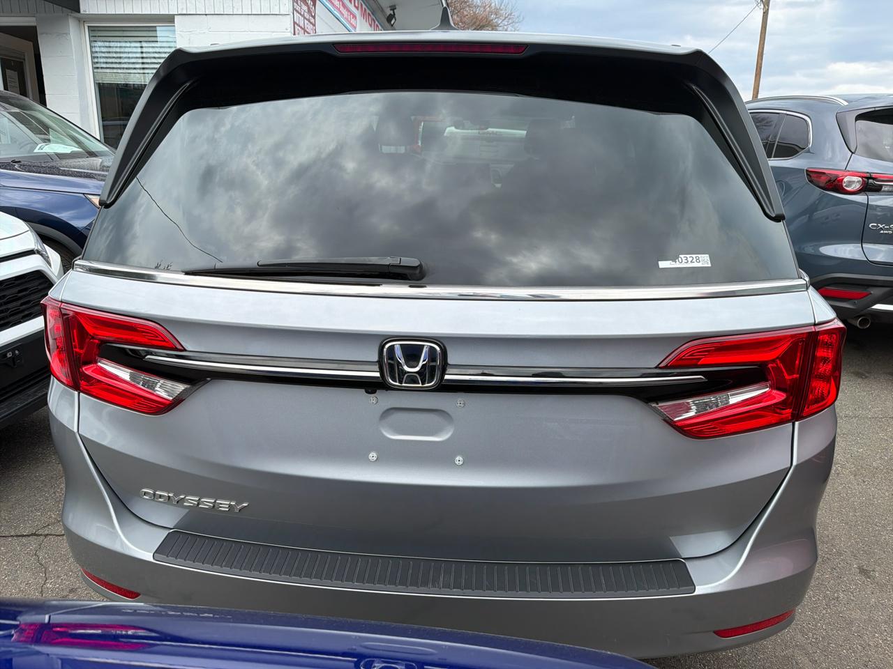 Honda Odyssey EX-L Auto 2024