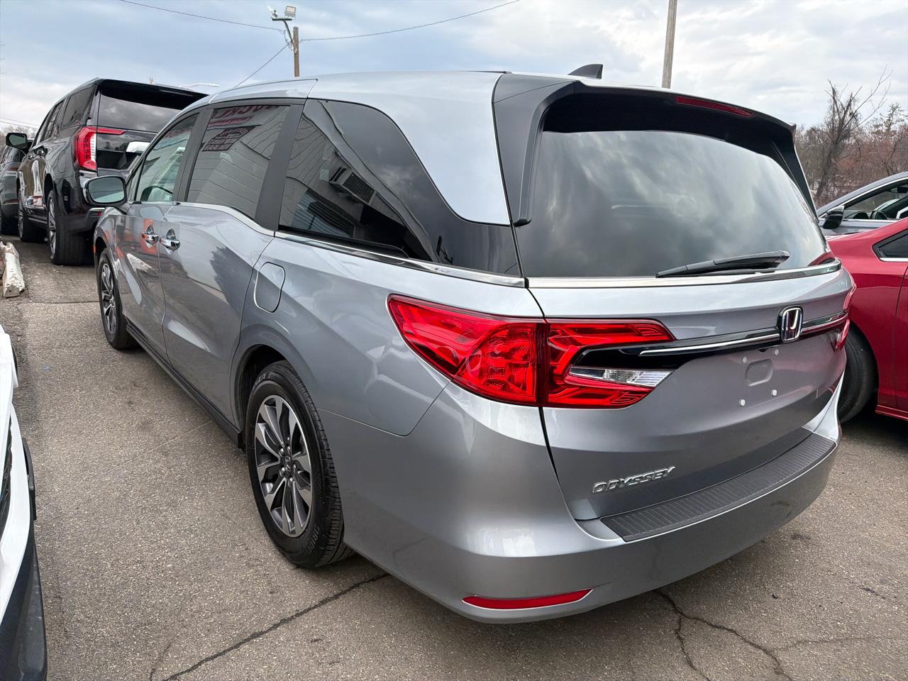 Honda Odyssey EX-L Auto 2024