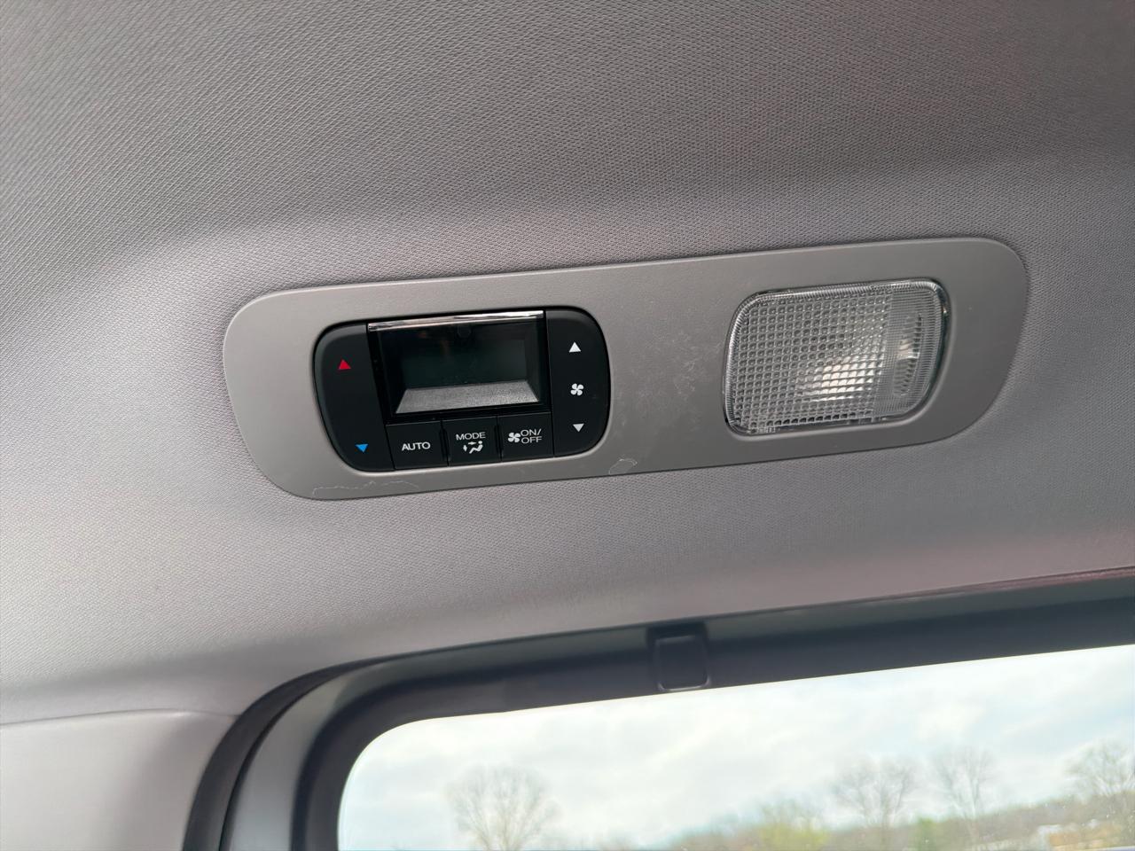 Honda Odyssey EX-L Auto 2024