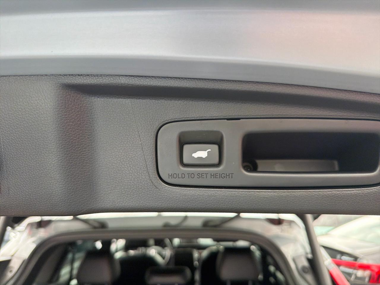 Honda CR-V Hybrid Sport Touring AWD 2025