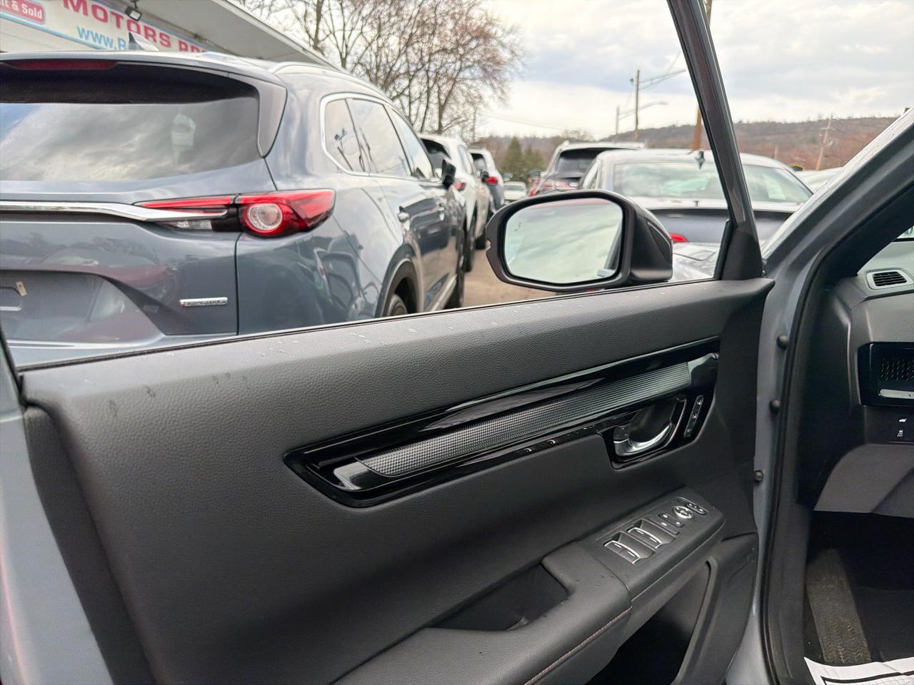 Honda CR-V Hybrid Sport Touring AWD 2025