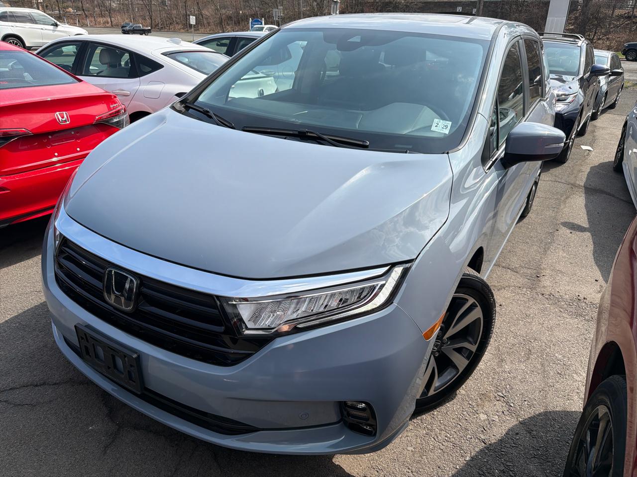 Honda Odyssey Touring Auto 2024