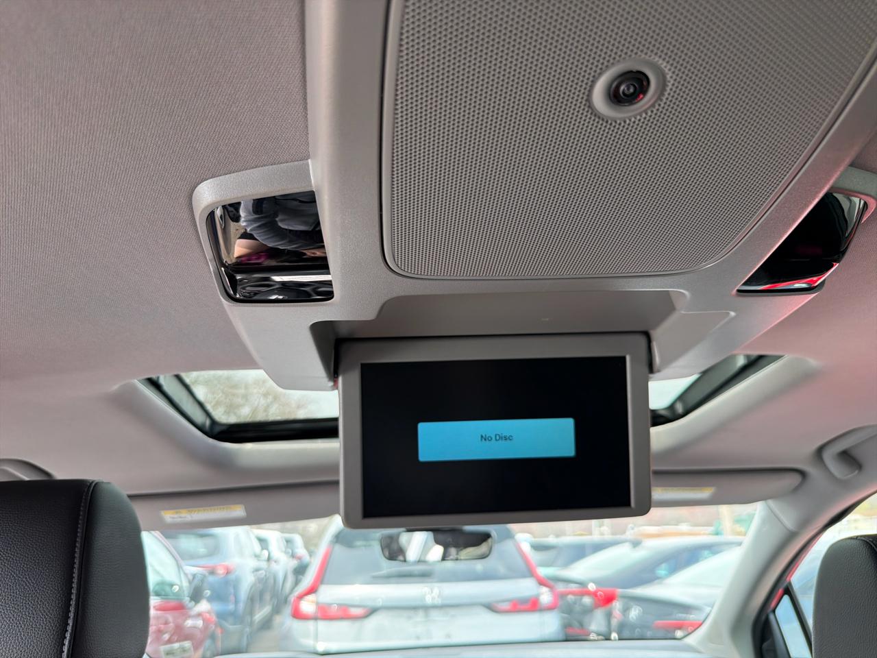 Honda Odyssey Touring Auto 2024