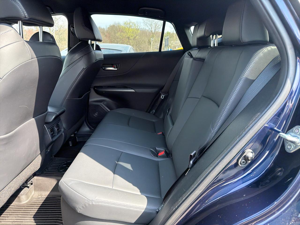 Toyota Venza Nightshade AWD (Natl) 2023