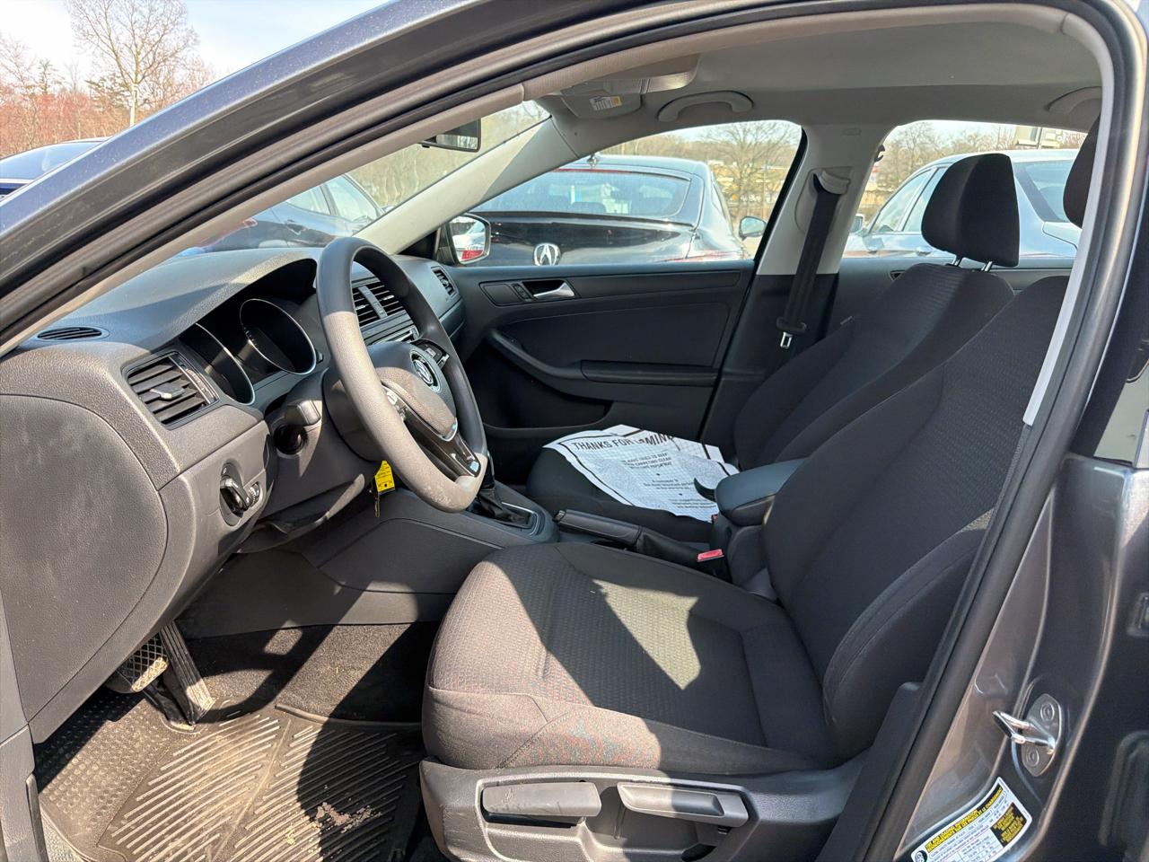 Volkswagen Jetta Sedan 4dr Auto 1.4T S 2016