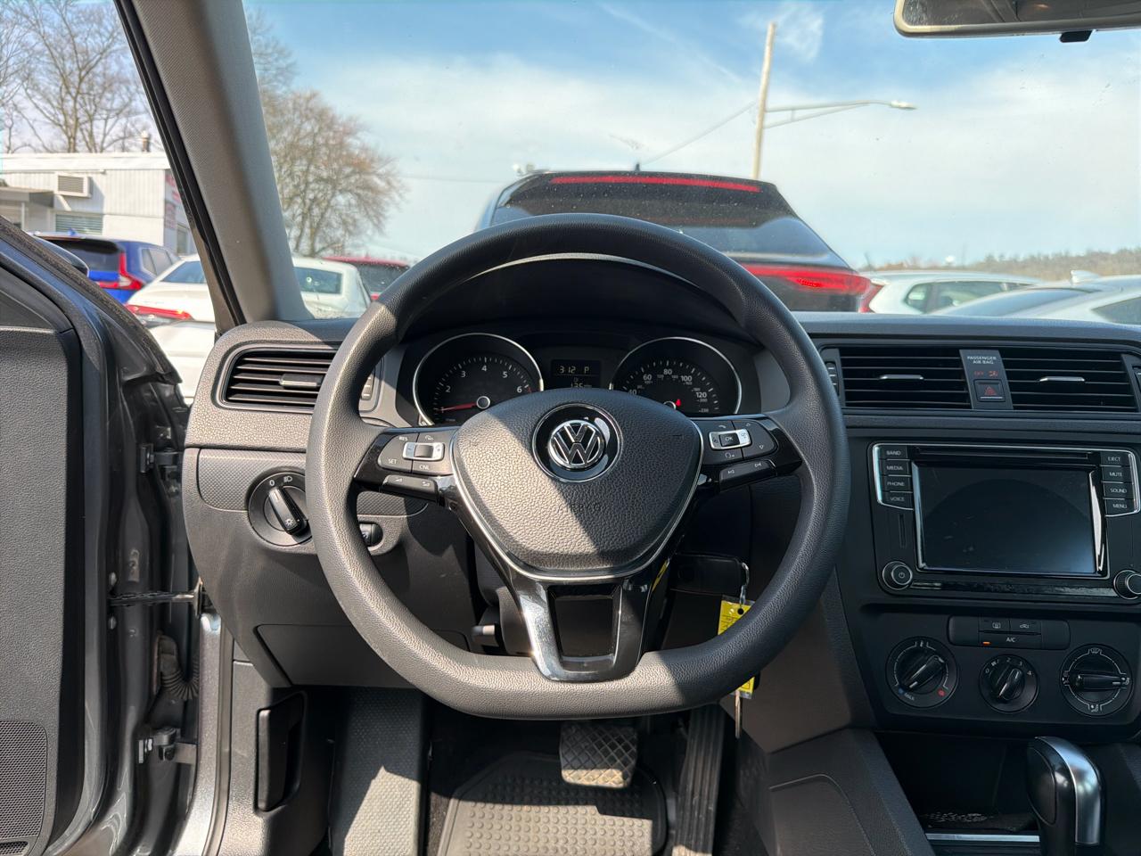 Volkswagen Jetta Sedan 4dr Auto 1.4T S 2016