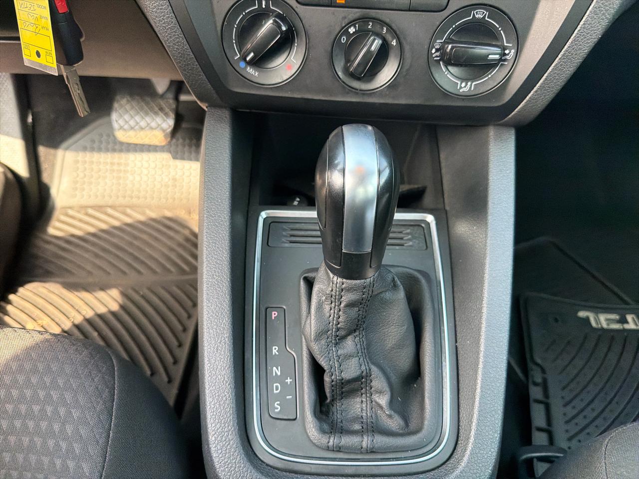 Volkswagen Jetta Sedan 4dr Auto 1.4T S 2016