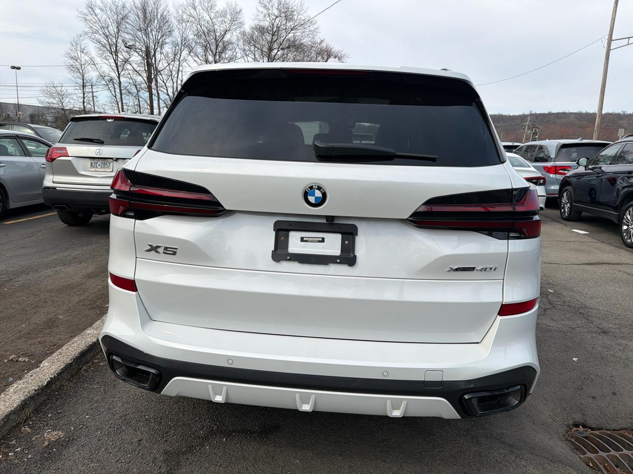 BMW X5 xDrive40i Sports Activity Vehicle 2024