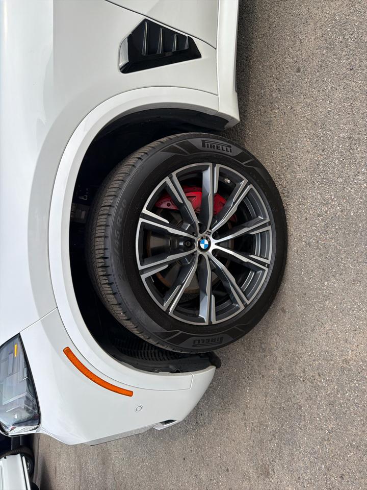 BMW X5 xDrive40i Sports Activity Vehicle 2024