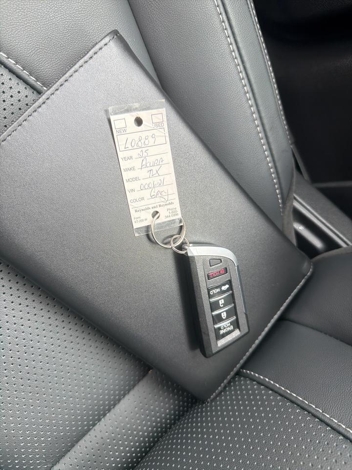 Acura TLX Technology Package 2025