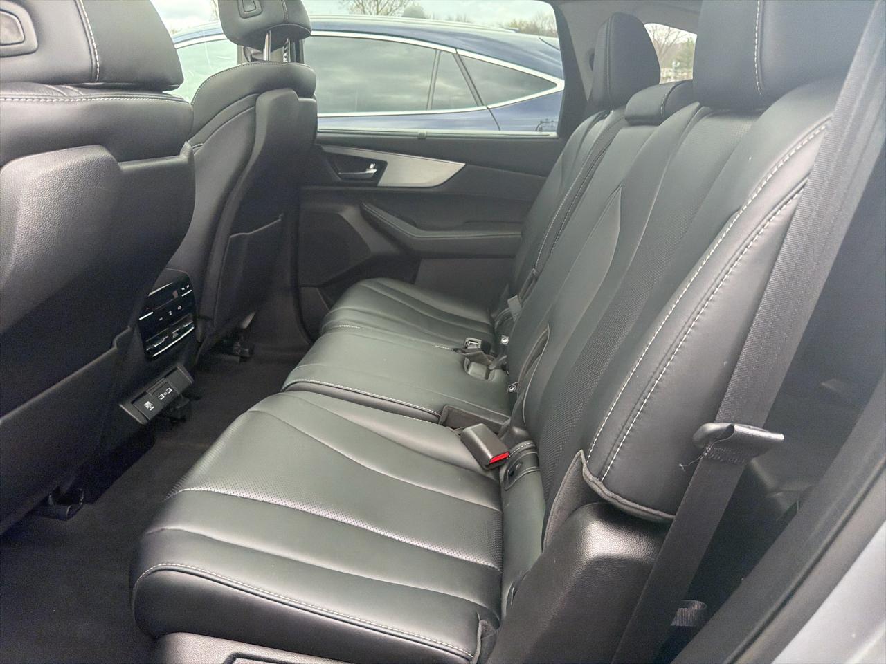 Acura MDX SH-AWD w/Technology Package 2023